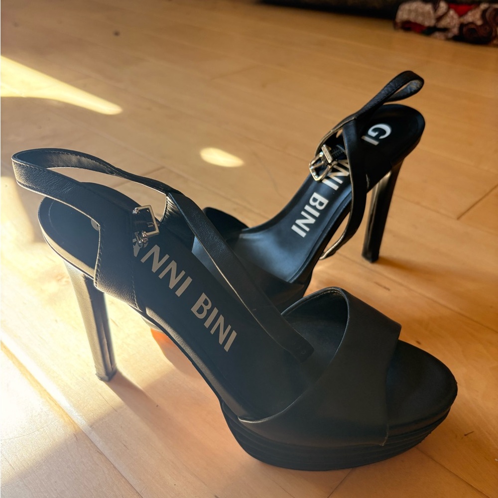 Gianni Bini Black Platform Slingback Heels